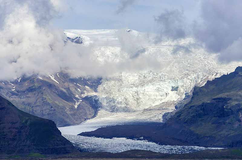 Islandia 120 - parque nacional Vatnajokull - glaciar Svinafellsjokull.jpg